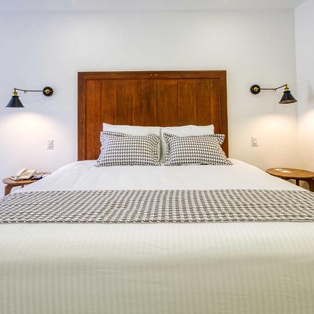 Hotel Vista Lago Buena Vista Arriba Zewnętrze zdjęcie